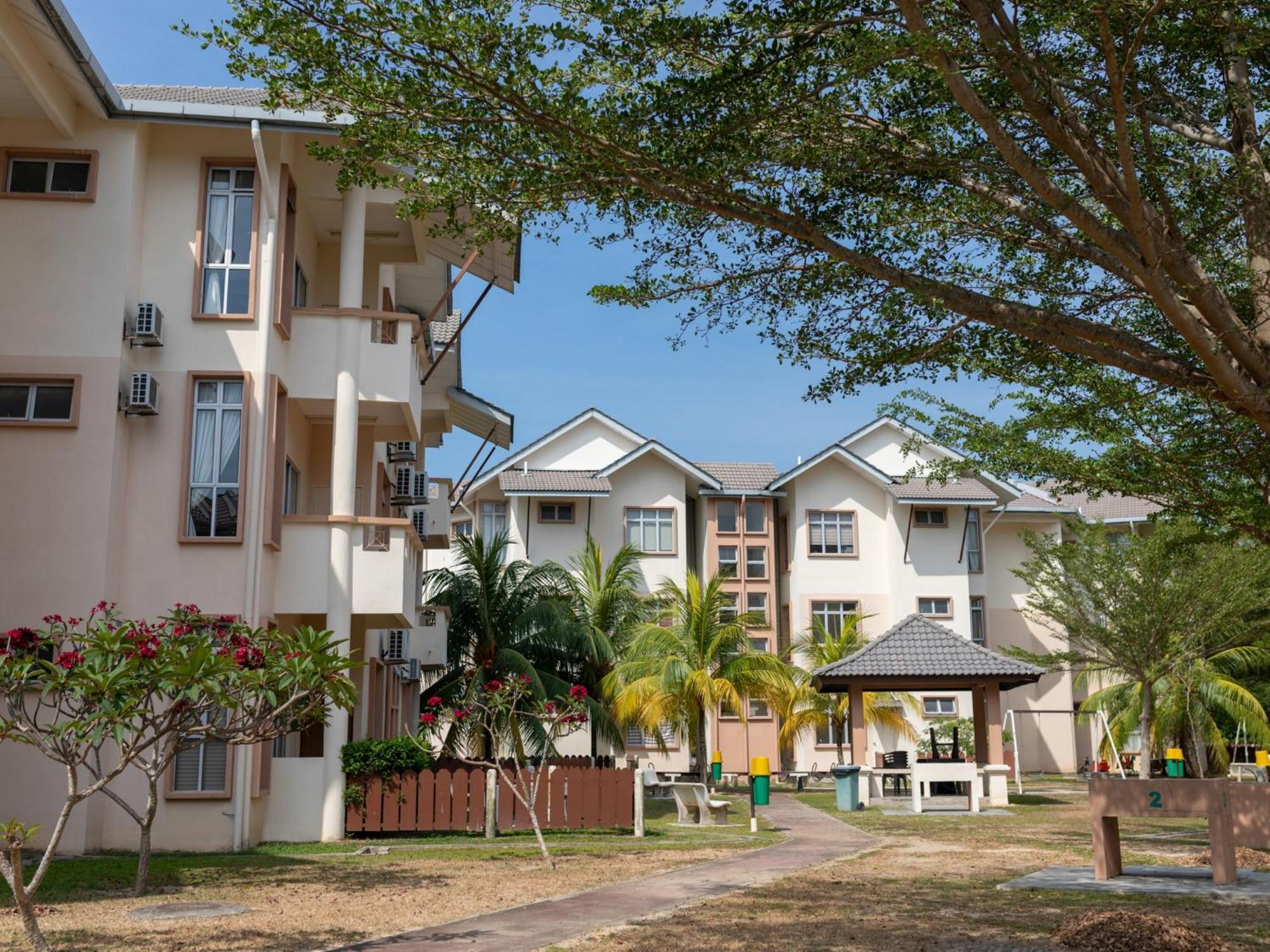 Seri Bayu Resort Hotel Sungai Pelek Exteriér fotografie