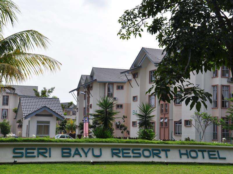 Seri Bayu Resort Hotel Sungai Pelek Exteriér fotografie